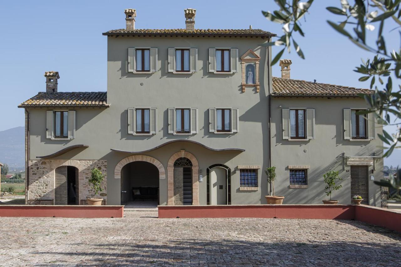 Seipetali Aparthotel Cannara Exterior photo